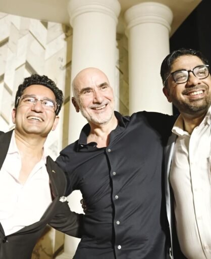 2 min - frame at 1m14s